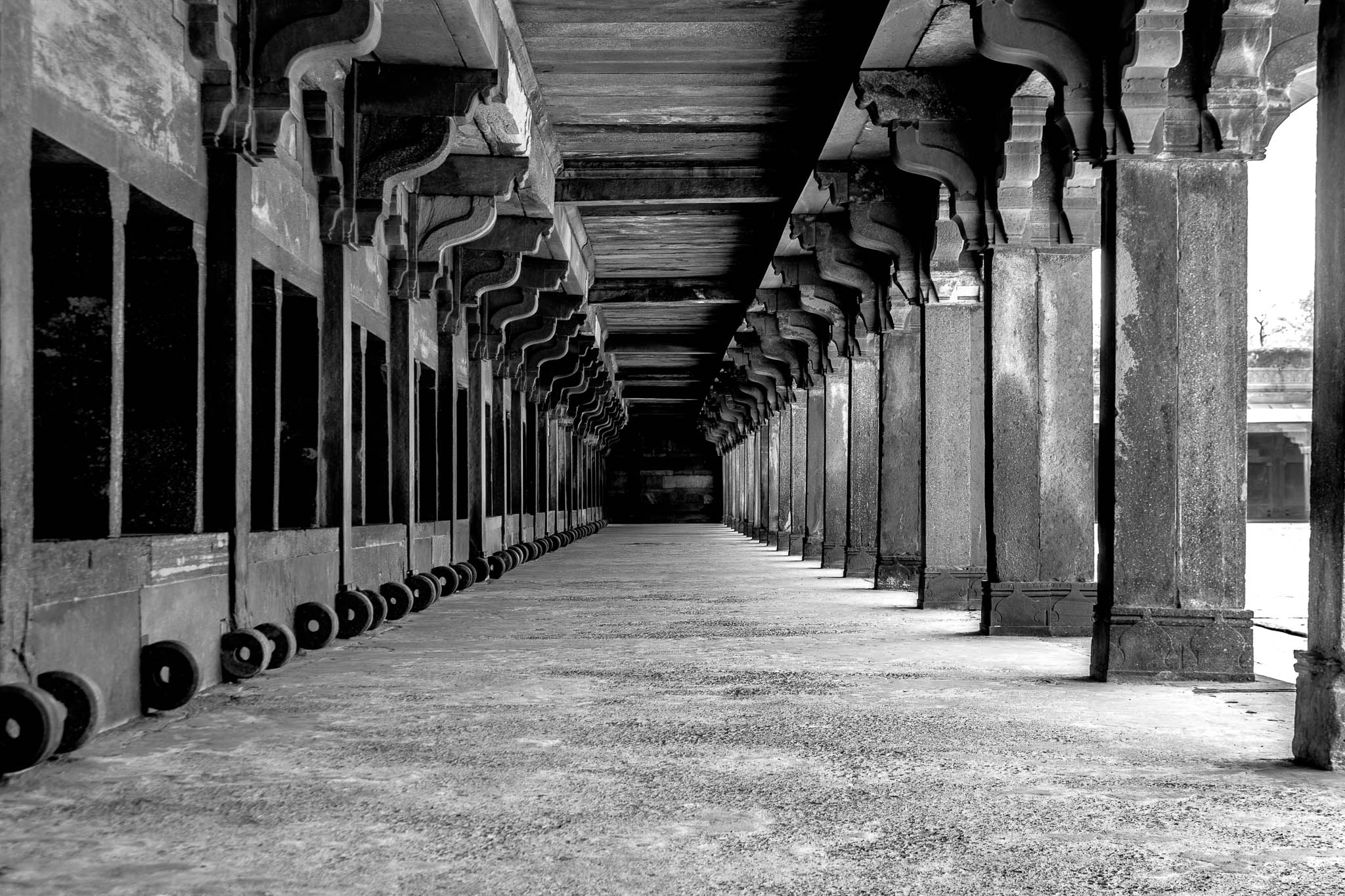 This building looks like some kind of stables, but supposed served as beds for people